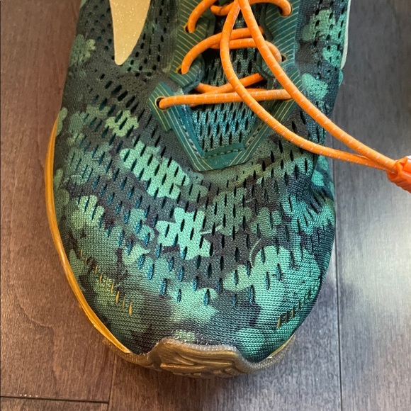 Brooks Men's Athletic Shoes - Green and Orange size 9 - Picture 3 of 12